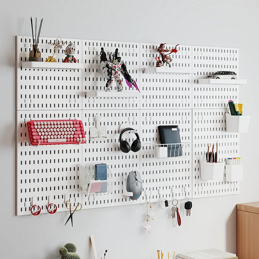 Kit de organización modular de pared con tablero perforado (Pegboard) para bricolaje – Paneles de almacenamiento colgantes sin taladro para cuartos de manualidades, oficina y organización del hogar