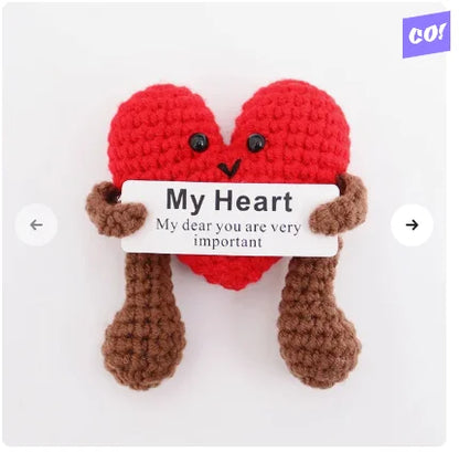 Peluche Pomme de terre Énergie positive – Décoration de chambre tricotée à la main en laine avec carte d'inspiration, cadeau de Noël mignon et amusant et ornement de bureau