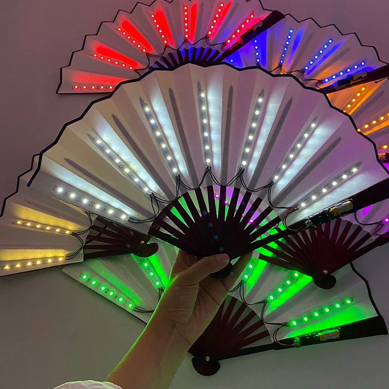 Ventilador de Mano Plegable con Luz LED – Ventilador Luminoso de 10 Pulgadas para Raves, Discotecas, Festivales y Fiestas