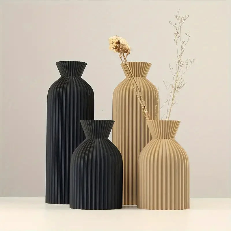 Elegant Black Decorative Plastic Vase – Modern Boho Centerpiece for Home, Office & Living Room Décor