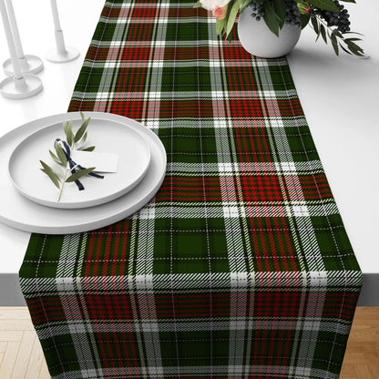 Christmas Tartan Plaid Table Runner – Red & Green Scottish Style Winter Tablecloth for Noel Holiday Dining & Home Decor