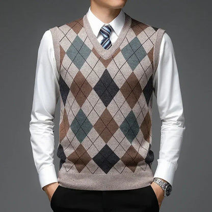 2026 Men’s Casual Knitted Sweater Vest – V-Neck Jacquard Plaid Sleeveless Pullover Top for Business, Office & Everyday Wear