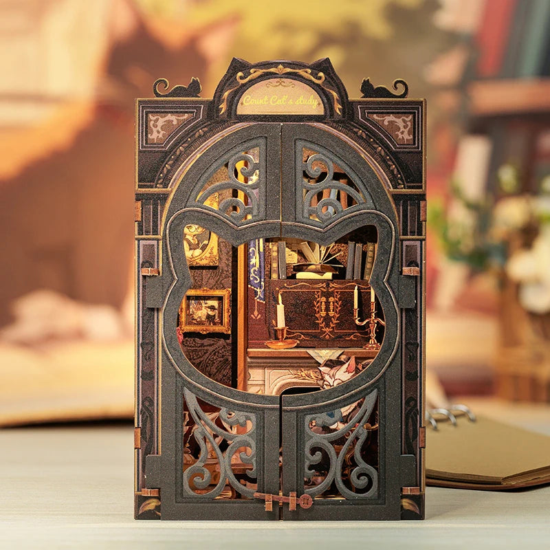CUTEBEE Kit DIY de Rincón de Libro con Luces LED – Modelo de Estantería en Miniatura de Madera de Búho y Decoración