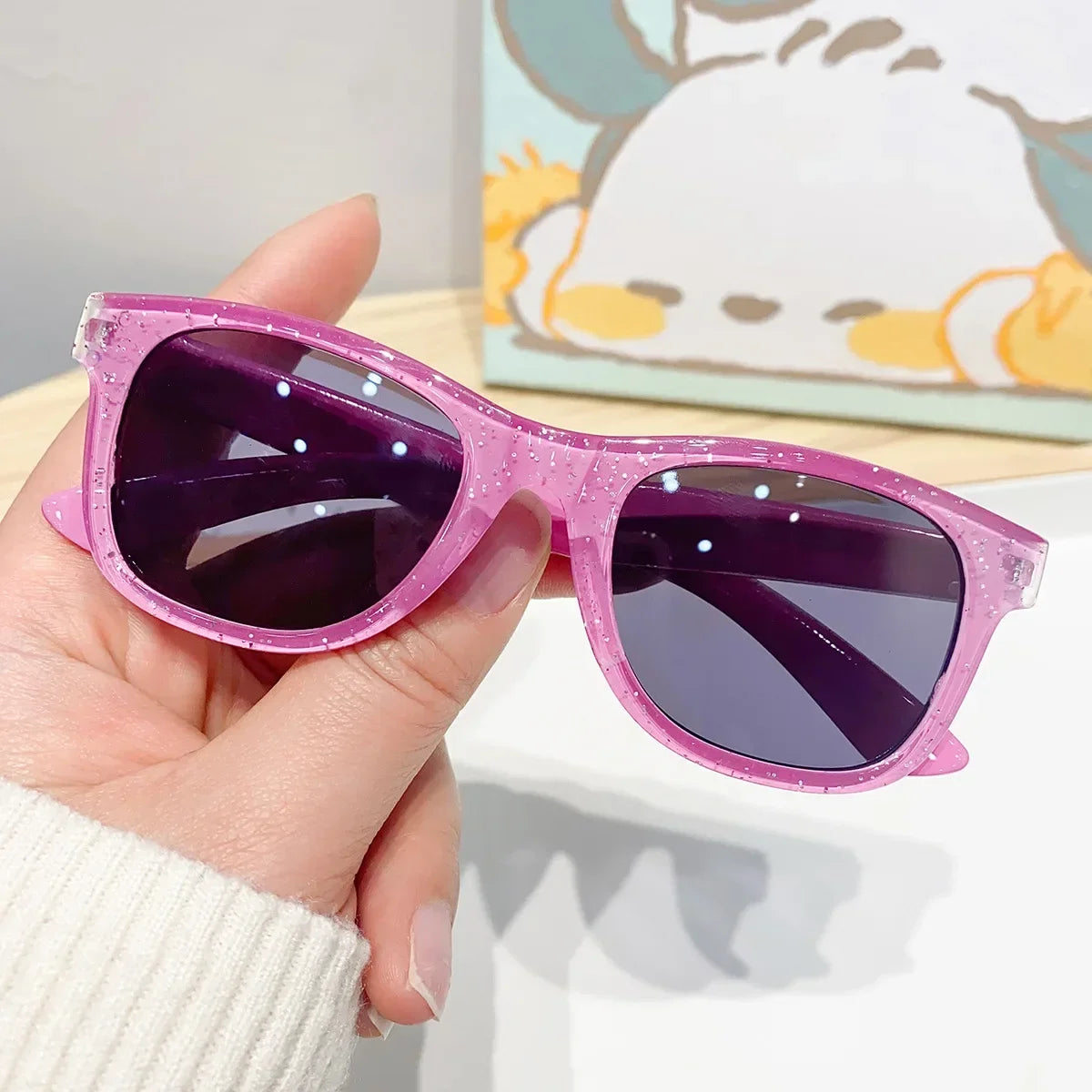 Kids' Colorful Shiny Sunglasses – Trendy & Cute Fashion Eyewear for Girls, Bright New Year Shades for Children's Outdoor Wear