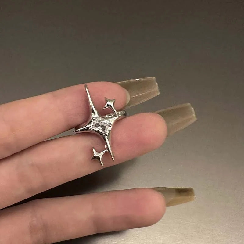 Anillo Ajustable Vintage Cruz y Estrella Irregular – Anillo Abierto Gótico Punk Plateado para Pareja, Hombre y Mujer | Joyería de Regalo Y2K E-Girl