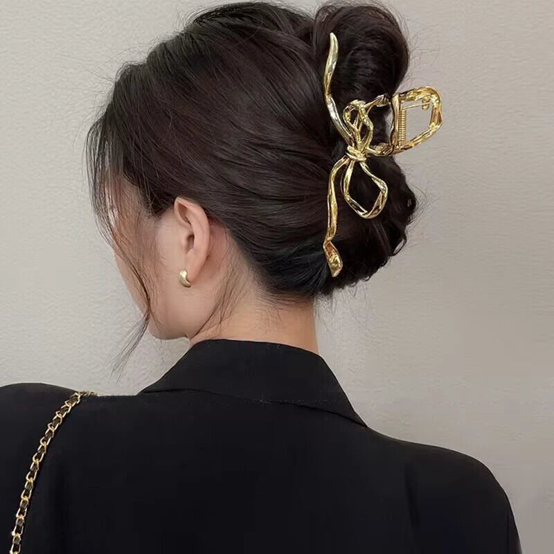 Elegant Geometric Bow Hair Claw Clip for Women – Vintage Large Metal Hair Clip Barrette Hair Accessory