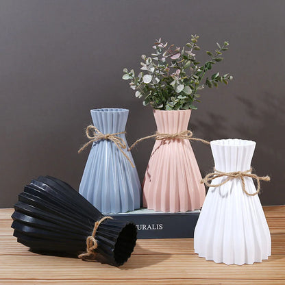 Creative Origami Style Plastic Flower Vase – Modern European Pleated Folding Decorative Vase for Fresh & Dried Flowers