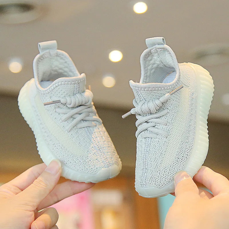 Zuecos de malla ligeros antideslizantes para niños, zapatos casuales para niños y niñas