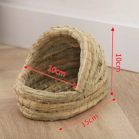 Handwoven Straw Bird Nest – Natural Warm Breeding & Egg-Laying Nest for Parrots, Chickens & Small Birds, Cozy Grass Nest Habitat