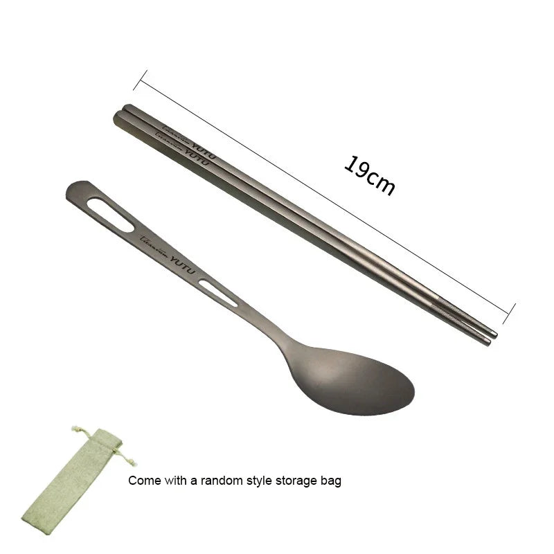 Juego de cubiertos de titanio puro – Juego portátil de cuchillo, tenedor, cuchara y palillos para acampar, hacer senderismo, comer al aire libre, pícnic y uso diario