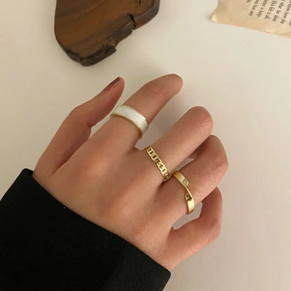 Conjunto de anillos apilables de circonita cúbica plateada para mujer – Luna, flecha, flor y corazón | Joyería de moda para boda y regalo