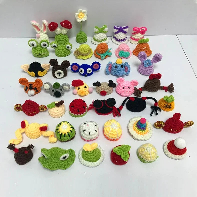 Handmade Knitted Small Pet Hat – Cute Frog, Parrot & Snake Designs with Adjustable Chin Strap for Hamsters and Other Small Animals
