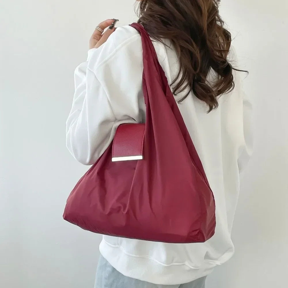 Reusable Mini Keychain Tote Bag – Lightweight Foldable Large-Capacity Shopping Bag, Expandable Eco-Friendly Reusable Carry Bag