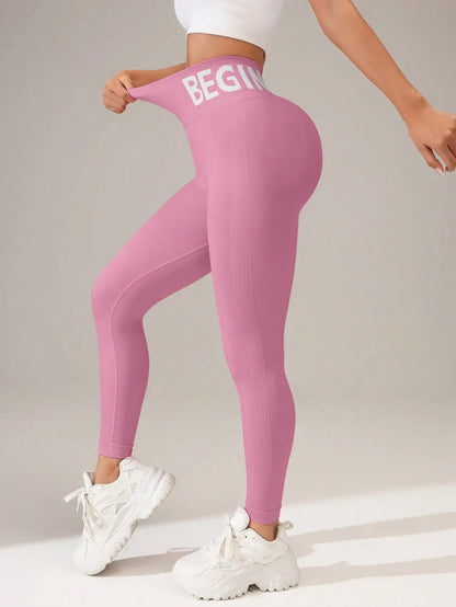 Seamless Yoga Leggings – High-Waist Butt-Lifting Quick-Dry Breathable Workout Tights with Lettering Print for Women