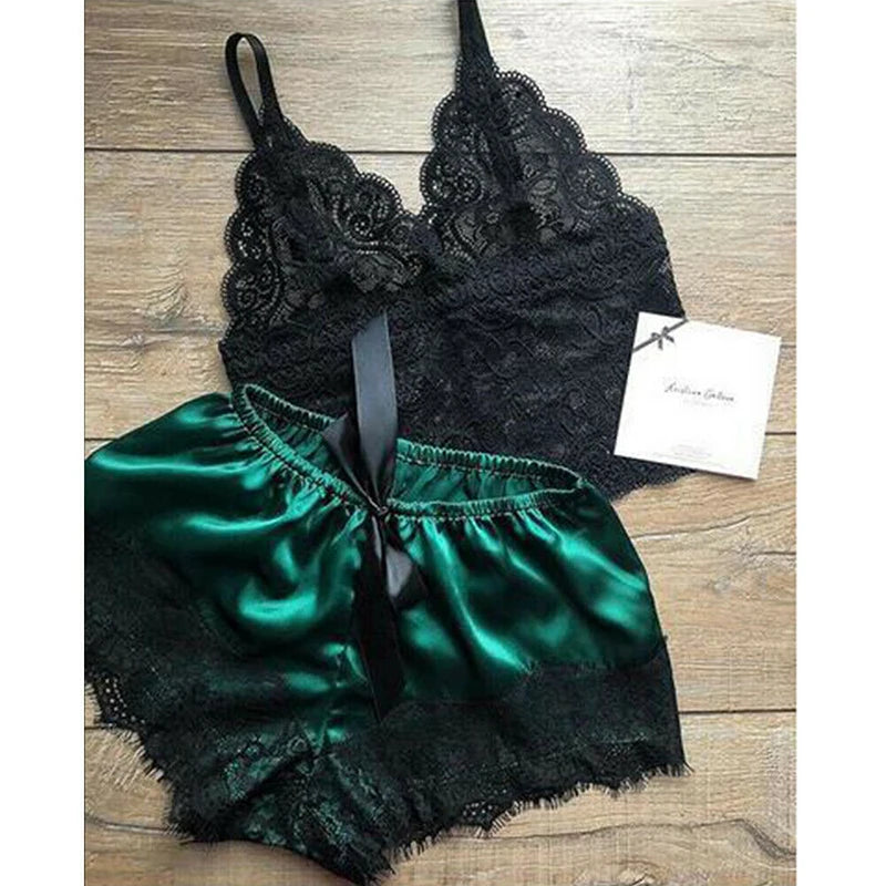Ensemble de pyjama 2 pièces en dentelle pour femme – Caraco babydoll et short, lingerie de nuit douce