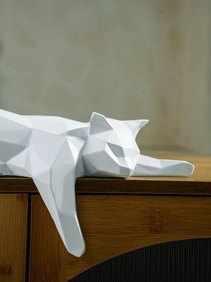 Geometric Lying Cat Statue – Modern Black & White Decorative Figurine for Home, Office, Table & Shelf Décor
