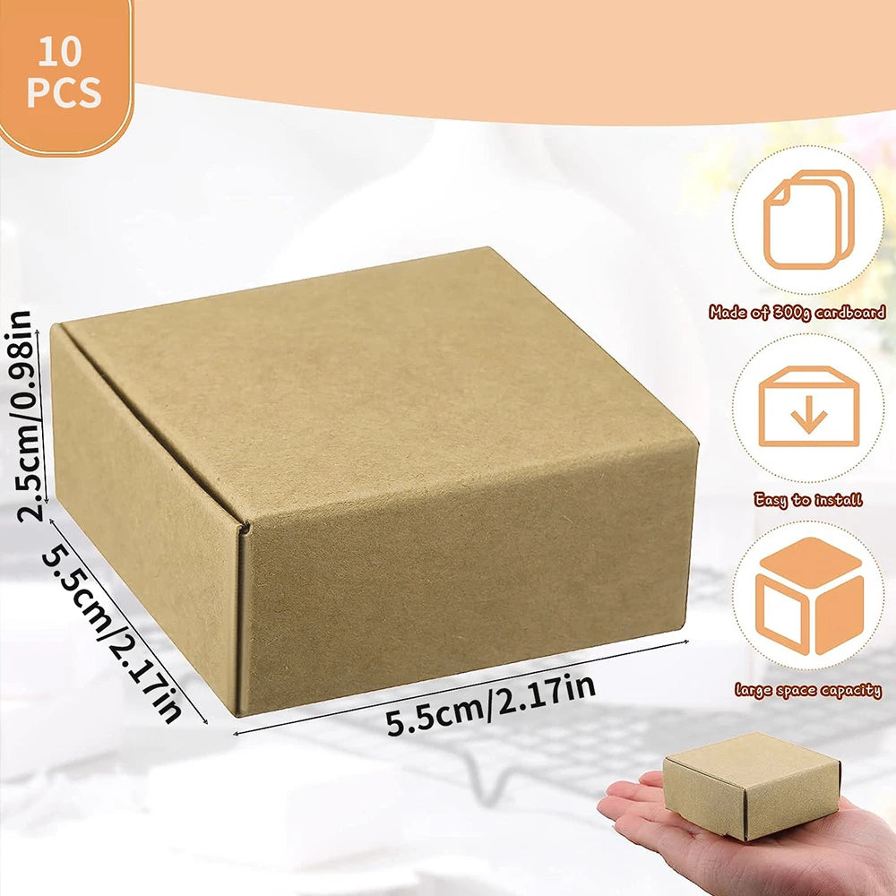 10 petites boîtes cadeaux en papier kraft pour bijoux, boucles d'oreilles, bagues, ornements et emballage cadeau en carton (5,5 x 5,5 x 2,5 cm)