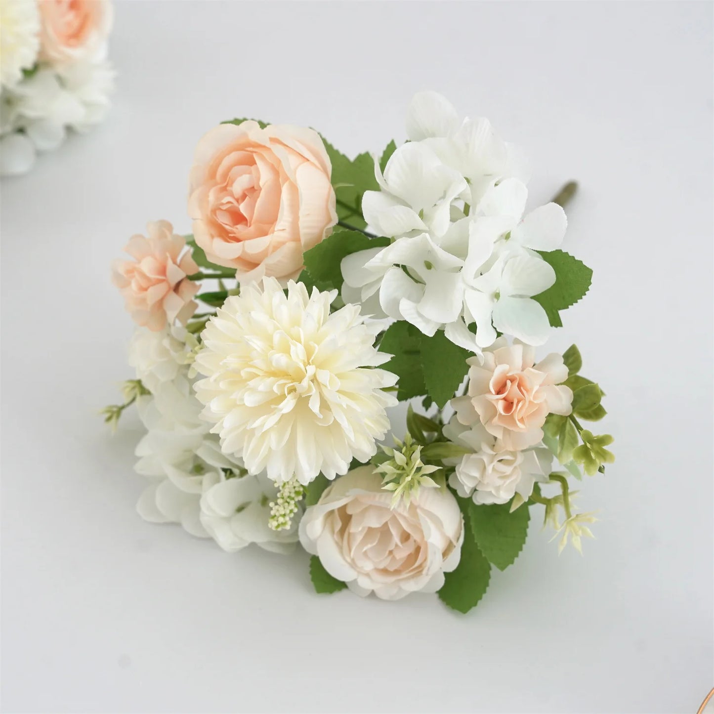 Ramo de flores artificiales realista – Arreglo floral sintético de peonía, crisantemo e hortensia con tallos, decoración reutilizable para el hogar, decoración para bodas y accesorios de fotografía