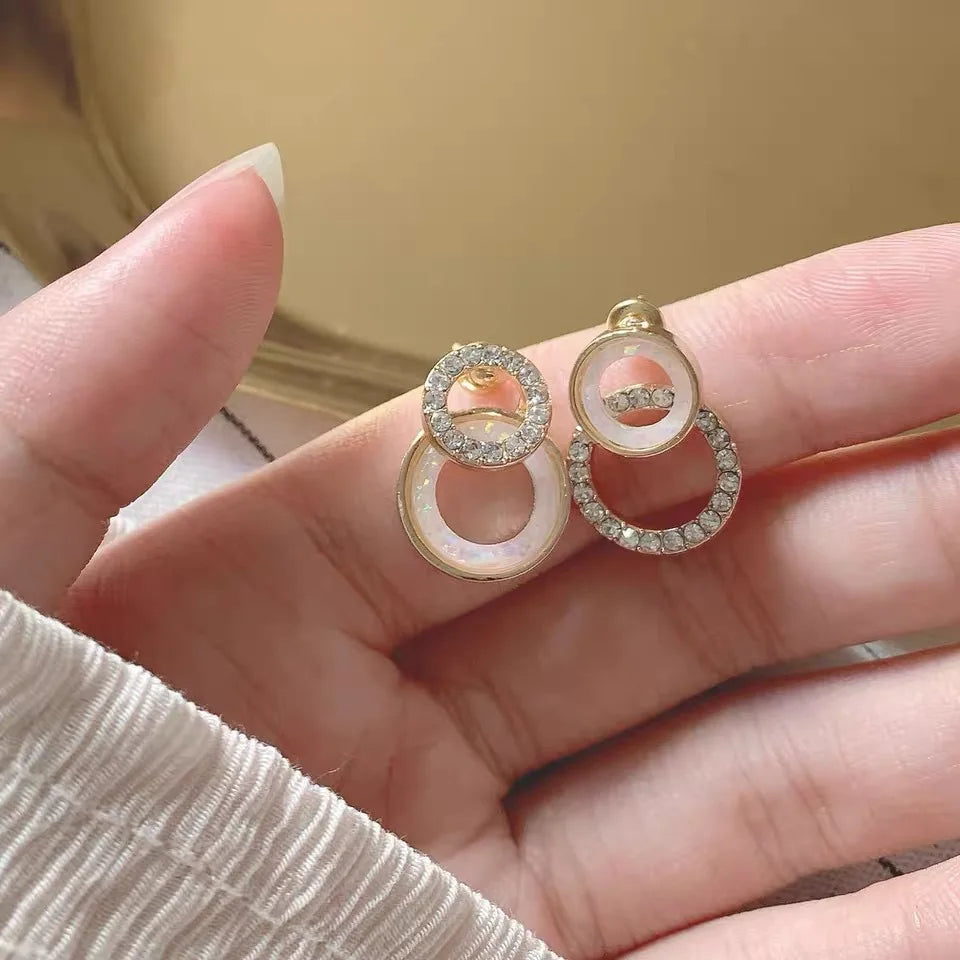Vintage Double-C Cross Zircon Stud Earrings – Korean Fashion Crystal Earrings for Women | Elegant Engagement Jewelry Gift