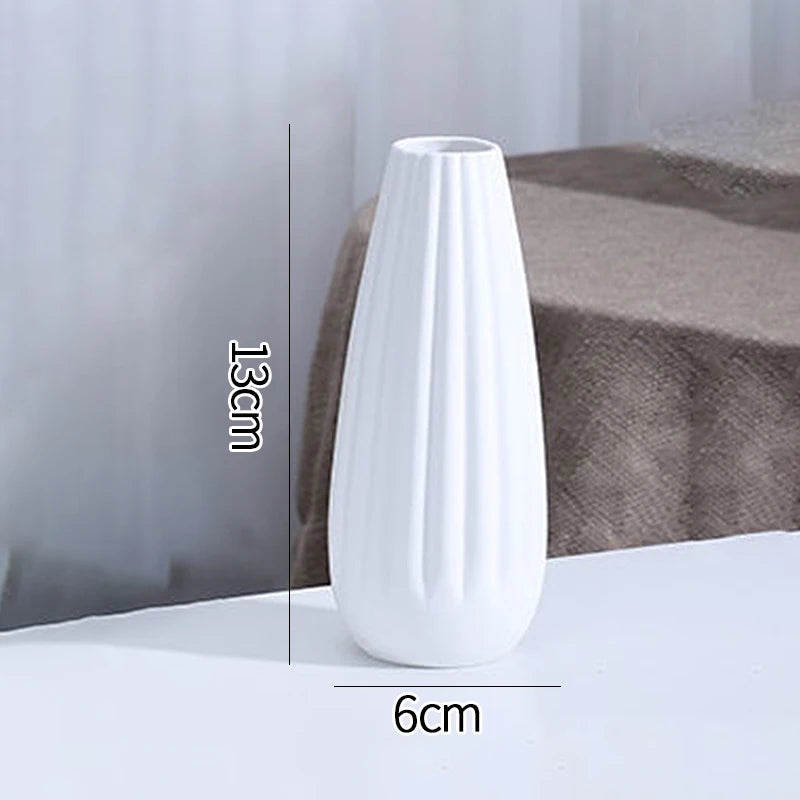 Florero Nórdico de Cerámica Blanca – Jarrón Decorativo Moderno para Sala de Estar, Decoración del Hogar y Escritorio