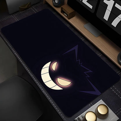 Tapis de souris gaming Gengar XXL – Grand tapis de bureau Pokémon Anime 90x40cm pour ordinateur portable, clavier et configuration PC
