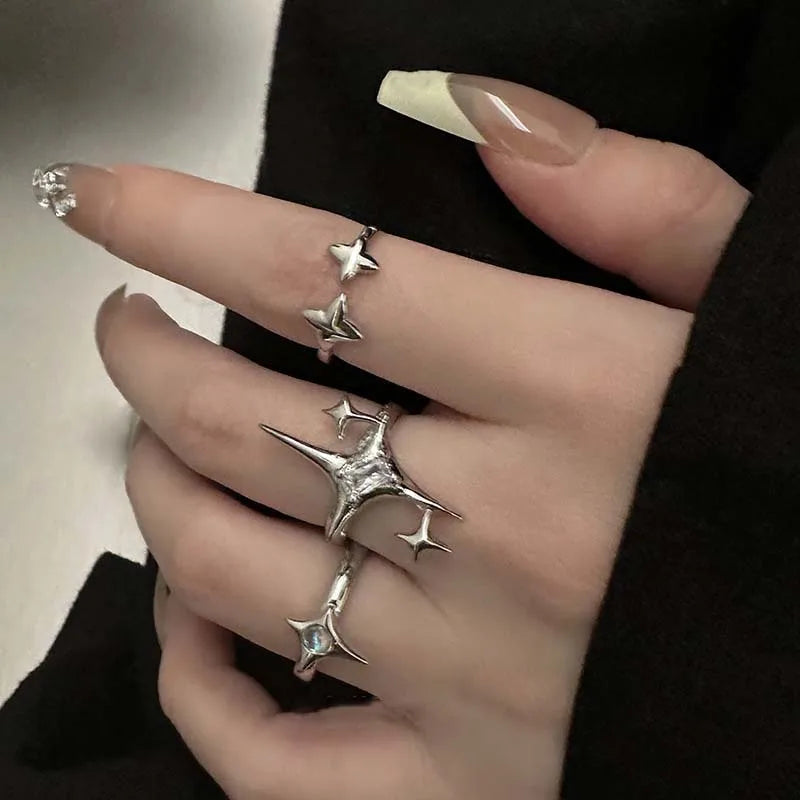 Anillo Ajustable Vintage Cruz y Estrella Irregular – Anillo Abierto Gótico Punk Plateado para Pareja, Hombre y Mujer | Joyería de Regalo Y2K E-Girl