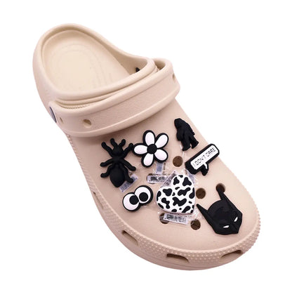1PC Black & White PVC Shoe Charms – Skull, Ghost & Taichi Shoe Decorations, Shoe Buckle Accessories for Customization & Gifts