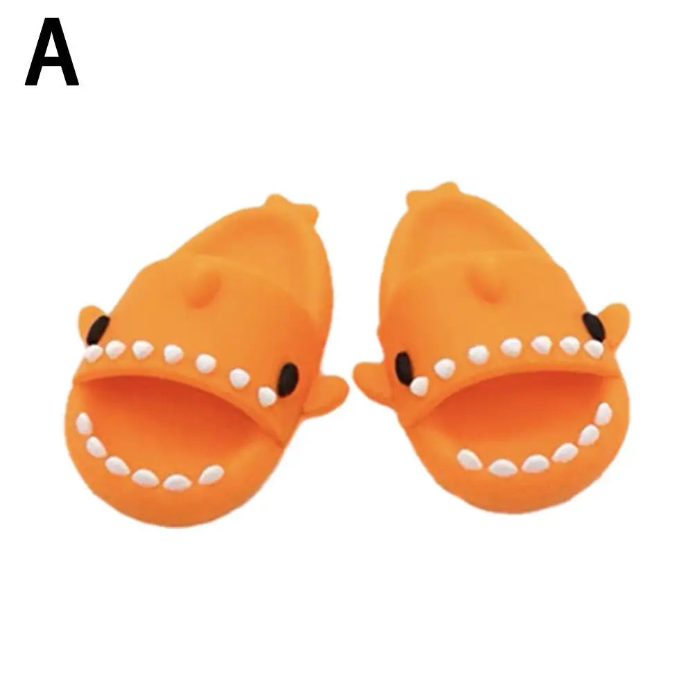 1Pair Mini Shark Pet Slippers – Cute Small Animal Footwear for Hamsters, Turtles, Lizards & Hedgehogs, Funny Pet Accessories