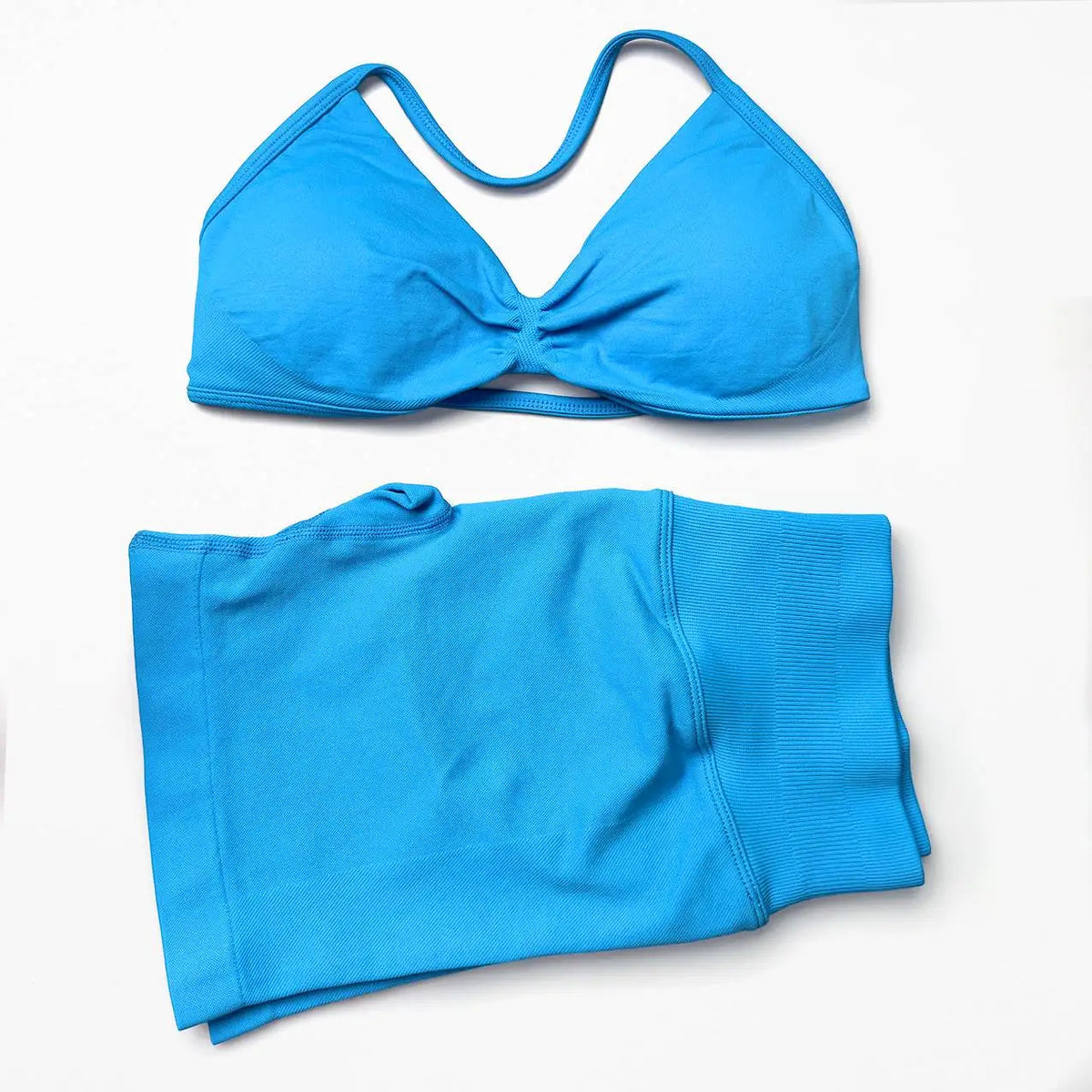Seamless 2-Piece Yoga Sports Set – Strappy Halter Crop Top with Removable Pads & Quick-Dry Backless Shorts for Gym and Fitness