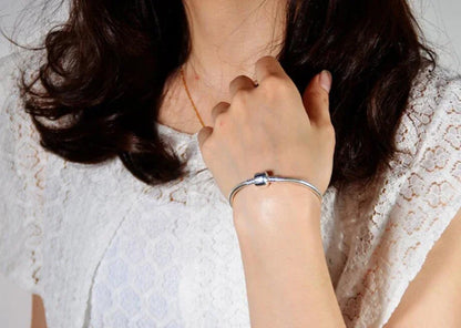 Pulsera con dije de hueso de serpiente de plata esterlina 925 – Pulsera de cadena suave y lisa hecha a mano de joyería fina para mujeres y para regalo