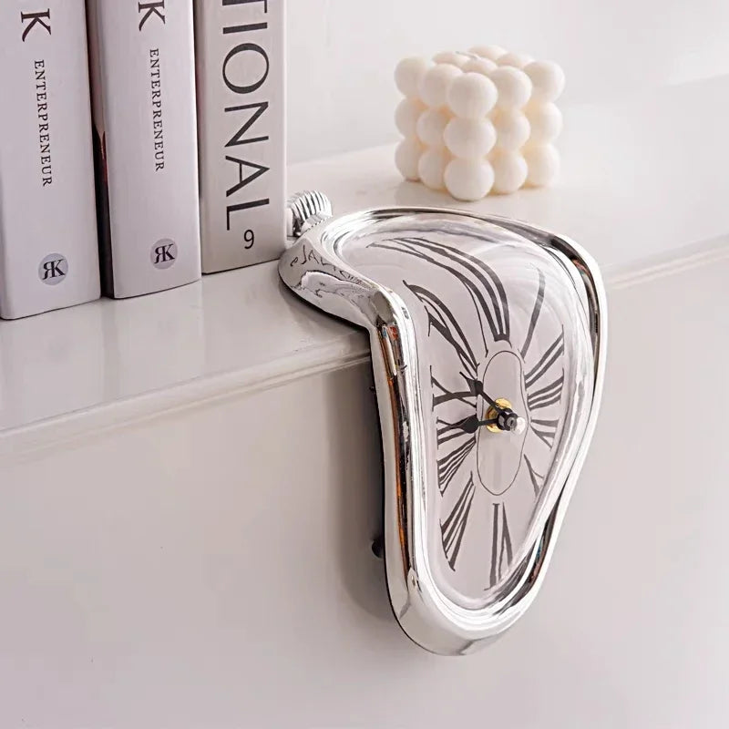 Reloj de pared creativo surrealista que se derrite – Reloj decorativo moderno distorsionado para el hogar, la oficina y la sala de estar