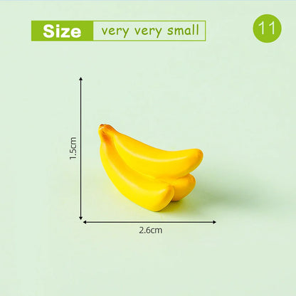 Lot de 10 mini figurines de fruits – Miniatures de fruit du dragon, noix de coco, melon d'eau, orange, pomme, banane et ananas pour la décoration de jardin miniature, les scènes de maison de poupée, les pots de plantes et les loisirs créatifs