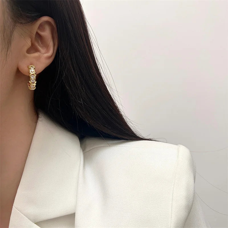 Vintage Double-C Cross Zircon Stud Earrings – Korean Fashion Crystal Earrings for Women | Elegant Engagement Jewelry Gift