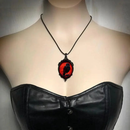 Gothic Vampire Owl Cameo Necklace – Blood Owl Glass Pendant with Rope Chain Choker for Women & Men, Witch Pagan Punk Jewelry Gift