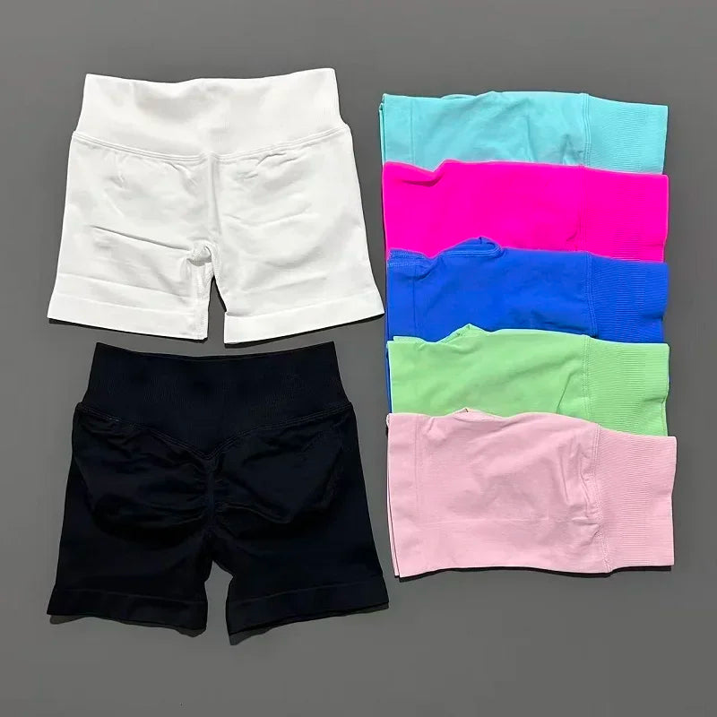 HISTELLO Pantalones cortos de yoga sin costuras de 4.5" para mujer – Pantalones cortos deportivos de talle bajo con efecto fruncido para gimnasio, fitness, correr y ropa deportiva