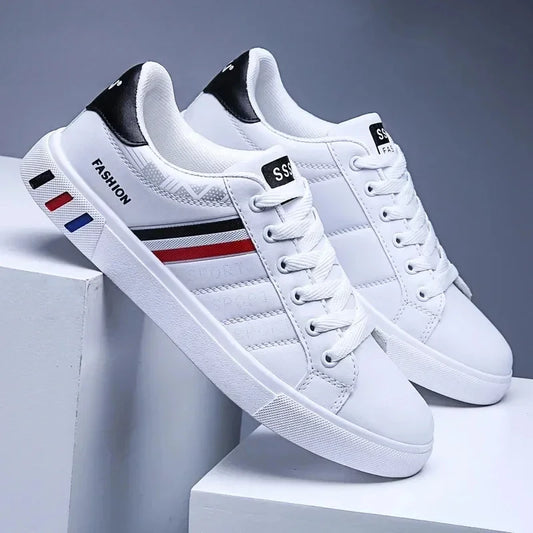 Zapatillas blancas de verano para hombre – Calzado vulcanizado ligero y transpirable, informal, plano para caminar y tenis de moda