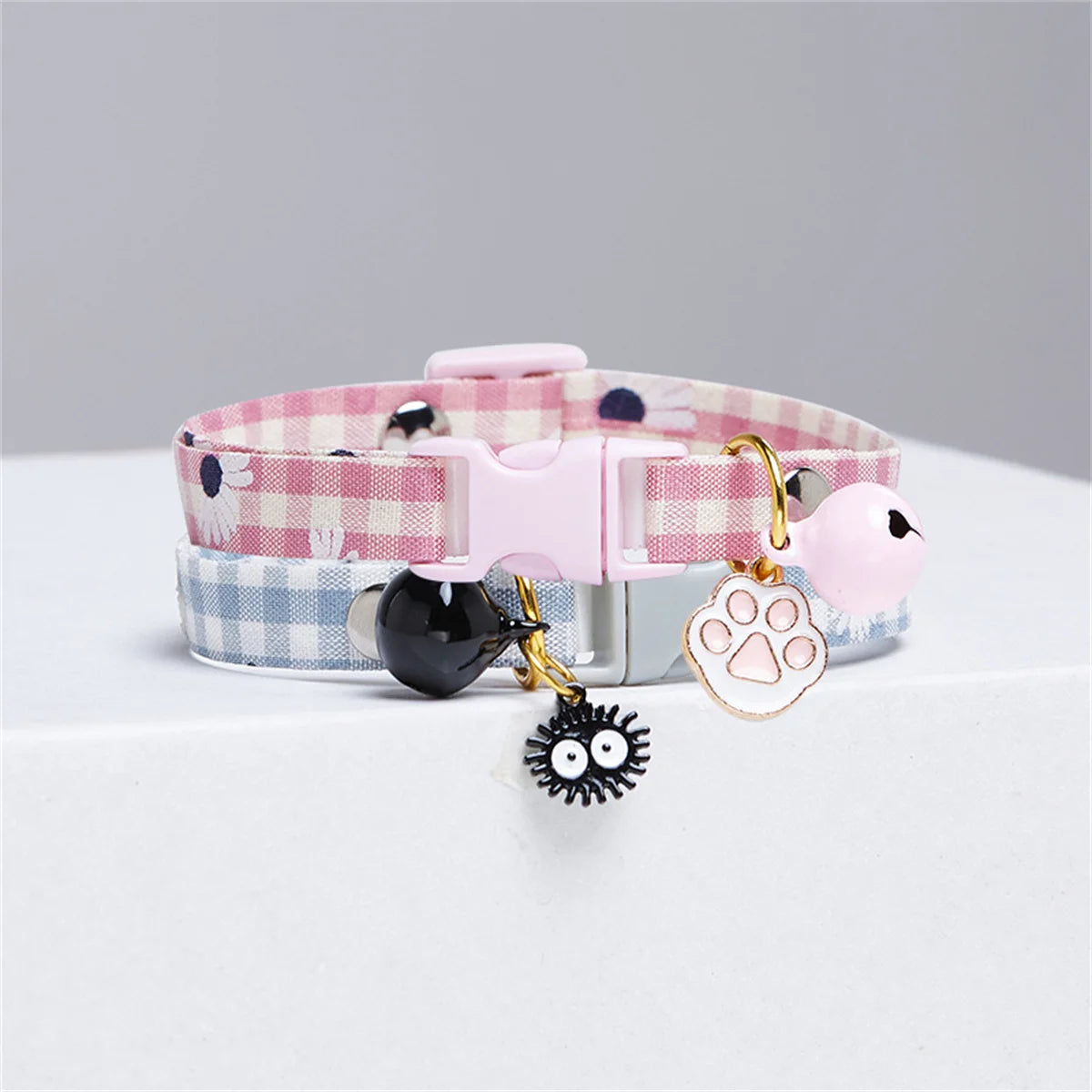 Cute Avocado Cat Collar – Adjustable Plaid Pet Collar with Bell & Candy Avocado Pendant, Cartoon Necklace for Cats & Small Dogs