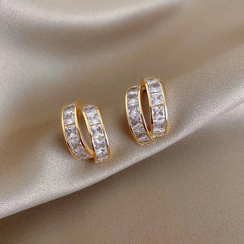 Vintage Double-C Cross Zircon Stud Earrings – Korean Fashion Crystal Earrings for Women | Elegant Engagement Jewelry Gift