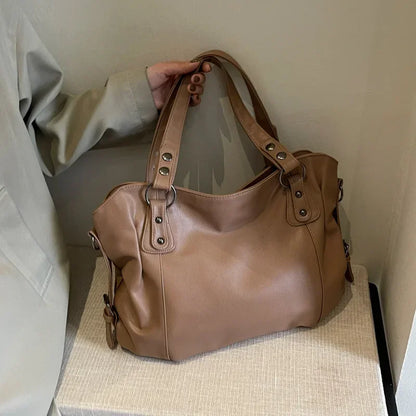 Women’s PU Leather Shoulder Bag – 2026 Fashion Handbag with Soft Interior Compartment, Contrast Color Design, Zipper Closure, Stylish Everyday Purse for Work, Travel & Casual Use