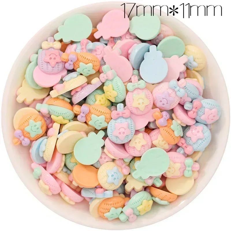 30/300pcs Mini Breloques en Résine Bonbon Fleur Amour – Mignons Accessoires de Bricolage pour Nail Art, Barrettes à Cheveux, Scrapbooking, Bijoux Faits Main et Projets Créatifs pour Enfants