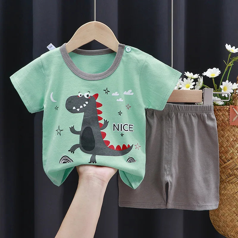 Little Maven Kids' Cotton Clothing Set – Boys & Girls Christmas T-Shirt Top & Pants Outfit for Autumn & Winter, 2-Piece Children's Clothes