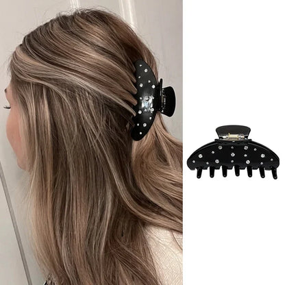 Pinza de pelo de acetato Fashion Coffee – Pinza grande de color sólido negro para mujeres y niñas | Accesorios sencillos para el pelo de verano