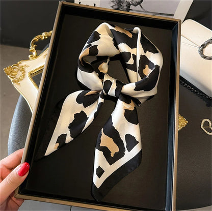 70x70CM Foulard en soie imprimé pour femme – Châle Pashmina carré tendance, tour de cou de luxe, bandeau et bandana décoratif