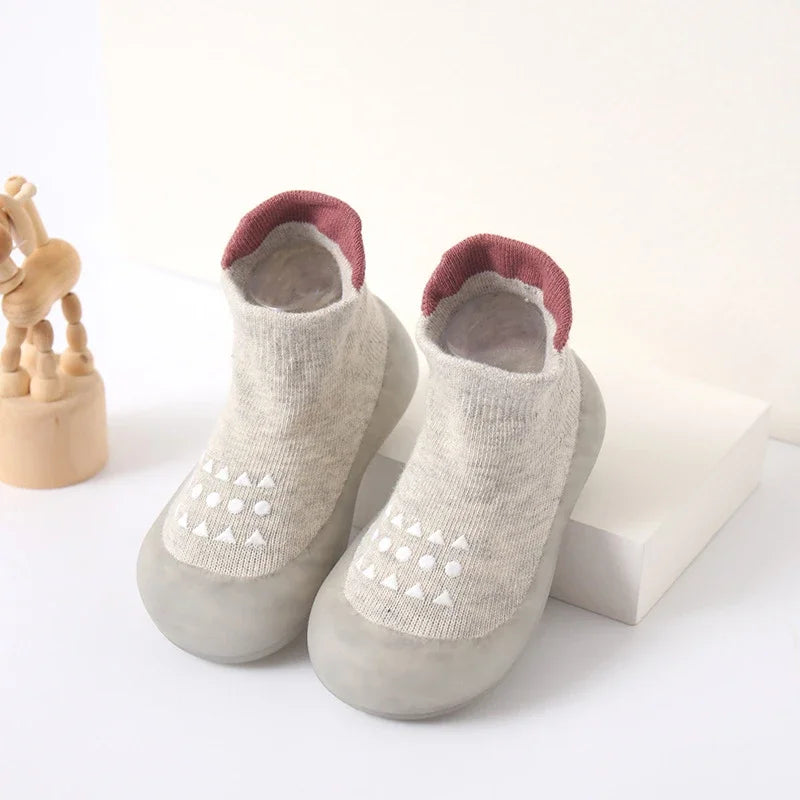 Zapatos y calcetines primeros pasos para bebés – Bonitas zapatillas de dibujos animados para bebés con suela de goma suave para niños y niñas