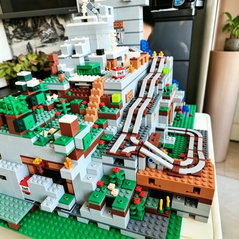 MOC Model Building Blocks Set – DIY Construction Model Kit, Creative Building Toy Set & Birthday Gift for Kids and Collectors