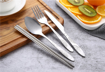 Ensemble de couverts de voyage en acier inoxydable 7 pièces – Couteau, fourchette, cuillère, baguettes et paille portables avec sac de transport pour le camping en plein air, les pique-niques, l'école et les repas quotidiens