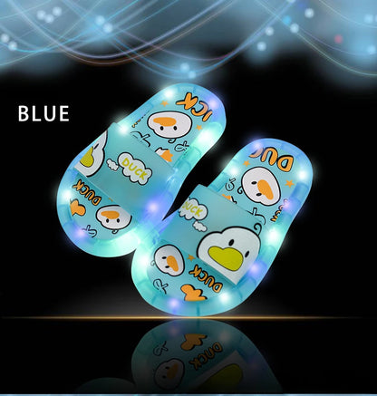 Zuecos LED con luces para niños, bonitas pantuflas de cristal con dibujos animados para niños y niñas