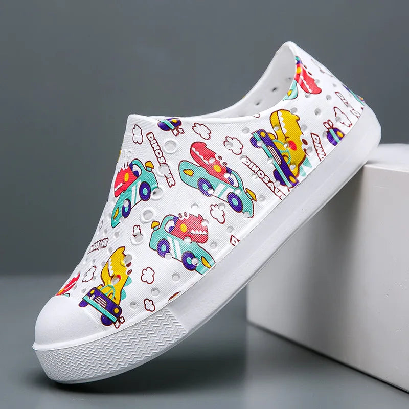 Zuecos de jardín para niños Sandalias de verano transpirables antideslizantes Zapatos de playa para niños y niñas