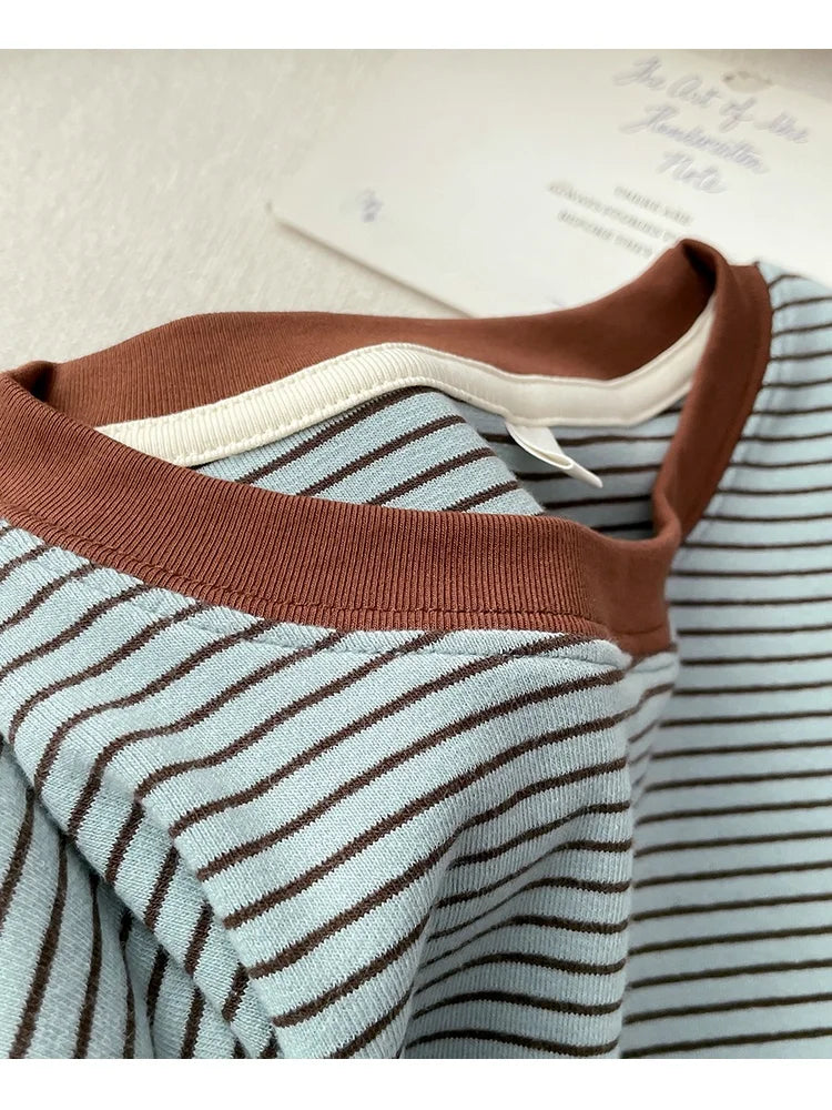 T-shirt rayé rétro à blocs de couleurs pour femmes, à manches longues, col rond, ourlet asymétrique en coton, chemise décontractée de base
