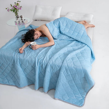 Manta Refrescante de Verano – Colcha Ligera y Transpirable para Cama con Comodidad de Aire Acondicionado